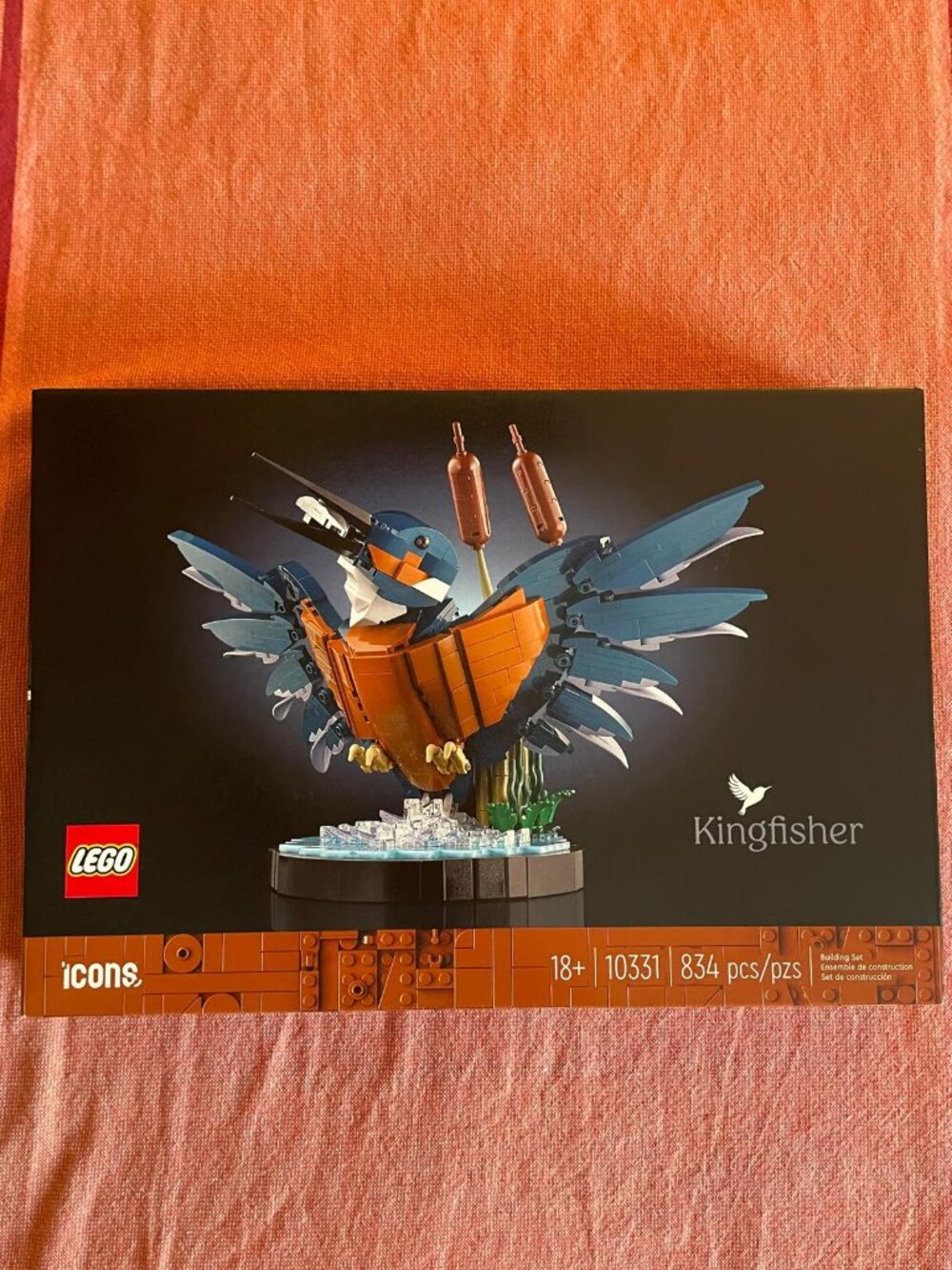 BRAND NEW Lego Kingfisher set (RETIRED set)